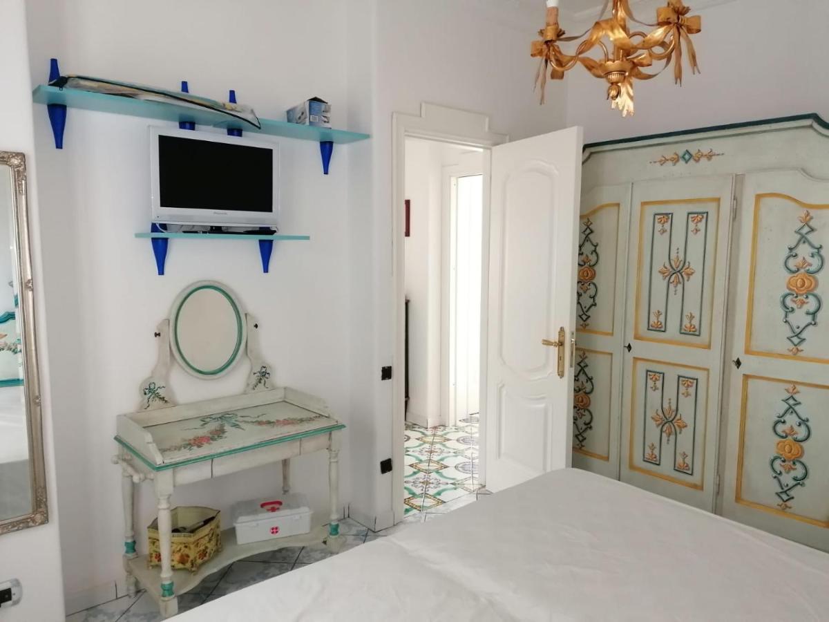 La Casa Di Rosa Lägenhet Sorrento Exteriör bild