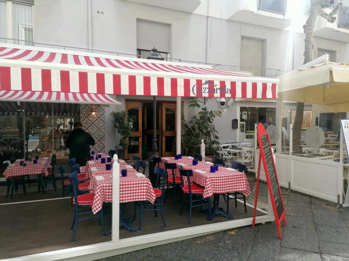 La Casa Di Rosa Lägenhet Sorrento Exteriör bild