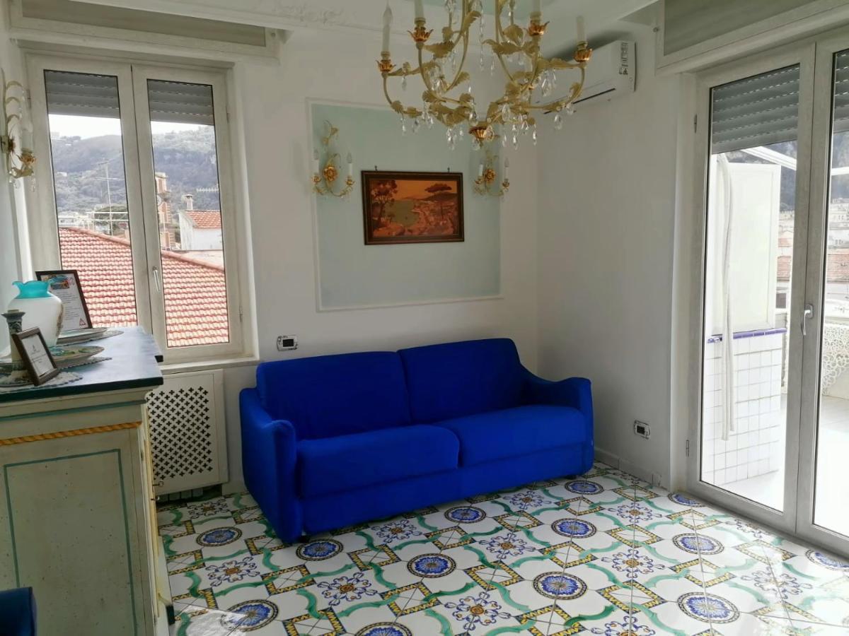 La Casa Di Rosa Lägenhet Sorrento Exteriör bild